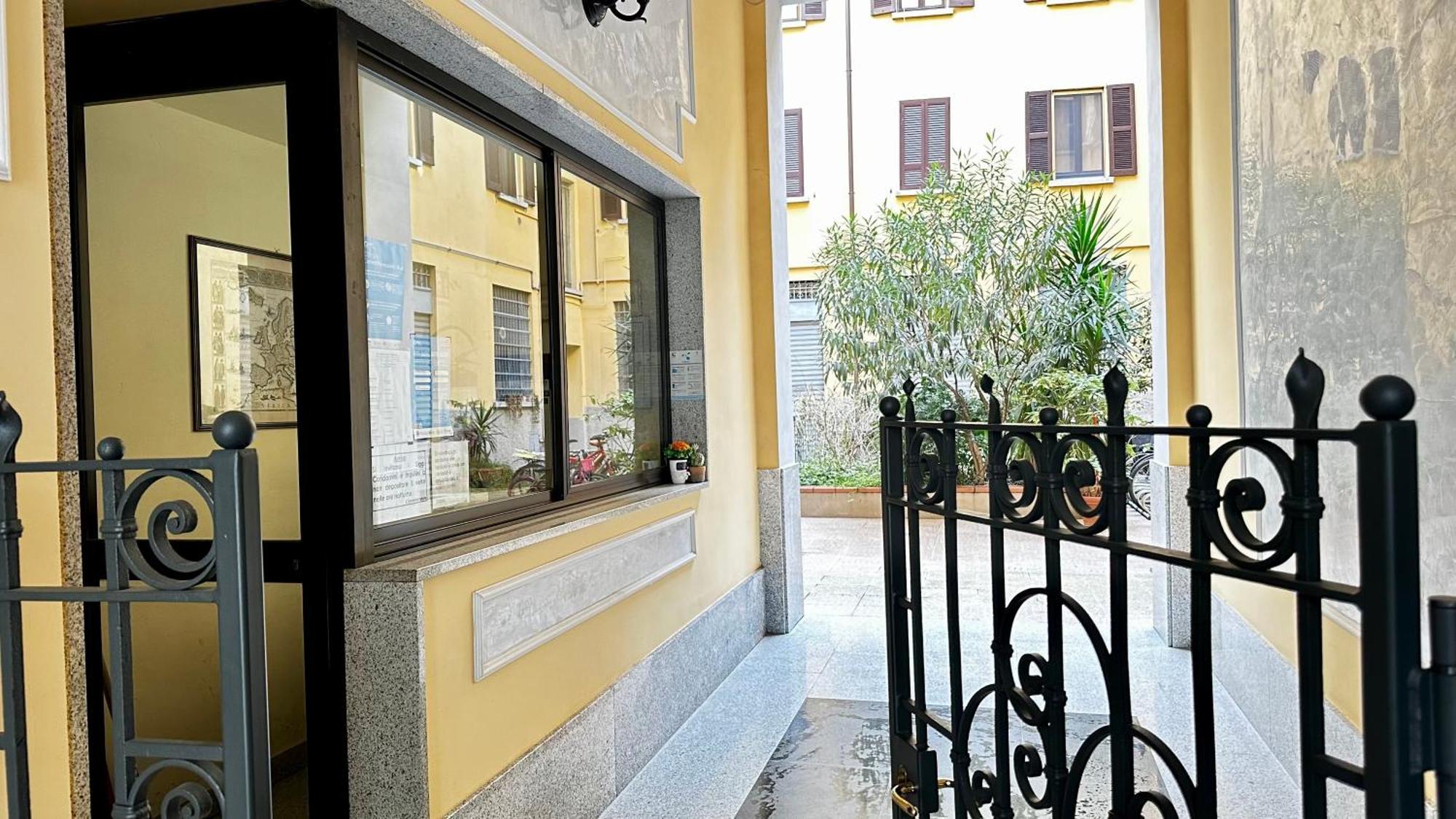 Lily Pads -Elegant Apartment- In The City Center 밀라노 외부 사진